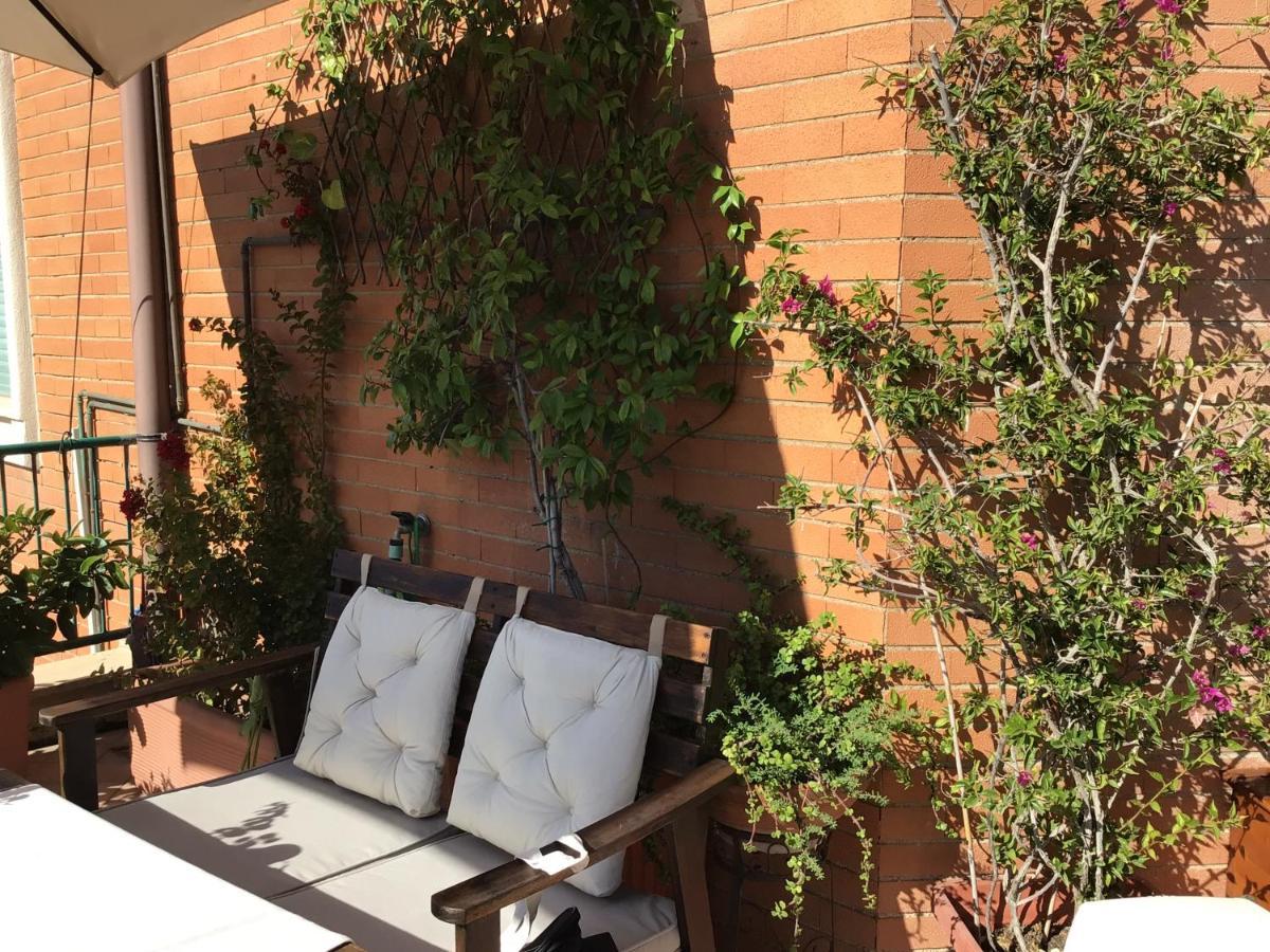Ostia Bed And Beach Exterior photo